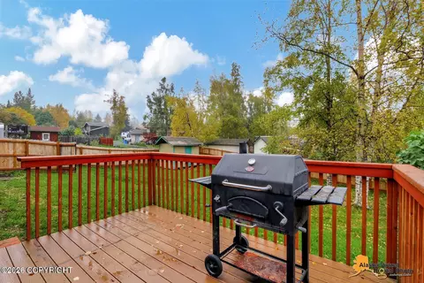 Exterior - 17824 Kantishna Dr, Eagle River, AK 99577 photo 7 of 13