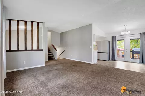 Living - 17824 Kantishna Dr, Eagle River, AK 99577 photo 2 of 6