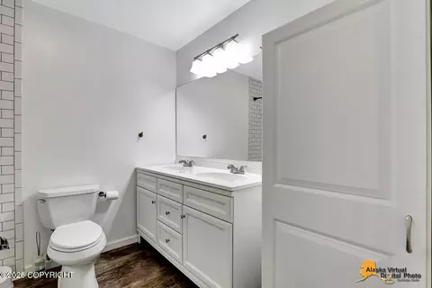 Bath - 17824 Kantishna Dr, Eagle River, AK 99577 photo 1 of 3
