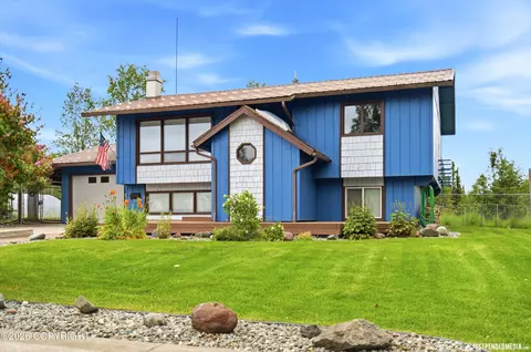 Exterior - 1935 Orca Pl, Anchorage, AK 99501 photo 4 of 18