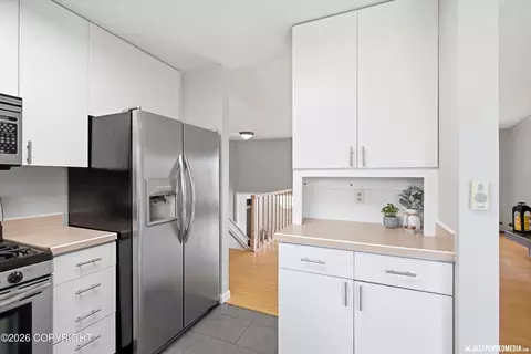 Kitchen - 1935 Orca Pl, Anchorage, AK 99501 photo 5 of 5