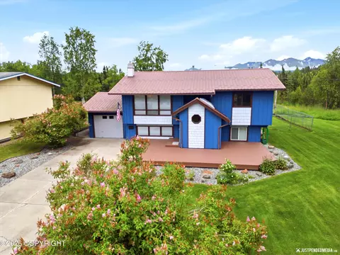 Exterior - 1935 Orca Pl, Anchorage, AK 99501 photo 12 of 18