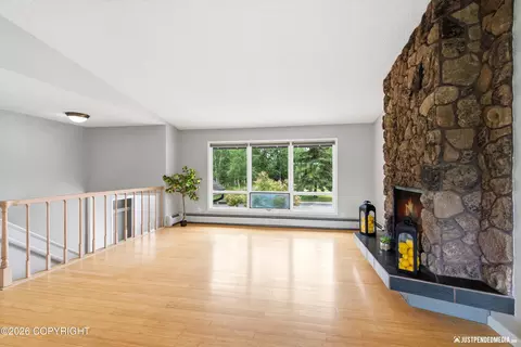 Living - 1935 Orca Pl, Anchorage, AK 99501 photo 2 of 5