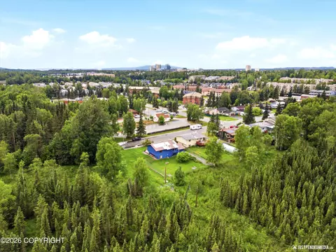 View/Area - 1935 Orca Pl, Anchorage, AK 99501 photo 6 of 9