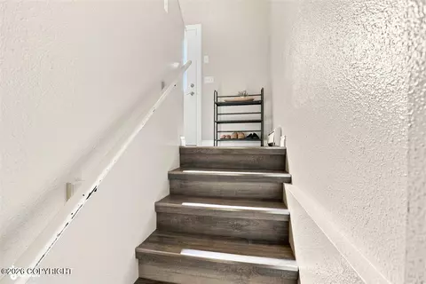 Entry Way - 3151 Draco Dr, Anchorage, AK 99502 photo 4 of 6