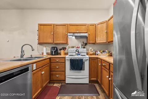 18850 S Kanaga Loop, Eagle River, AK 99577 photo 15