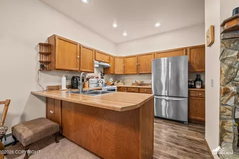 18850 S Kanaga Loop, Eagle River, AK 99577 photo 12