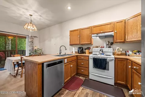 18850 S Kanaga Loop, Eagle River, AK 99577 photo 14
