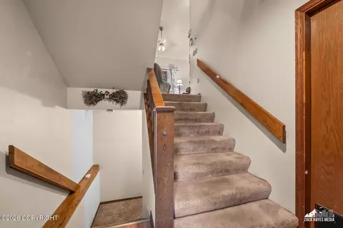18850 S Kanaga Loop, Eagle River, AK 99577 photo 4