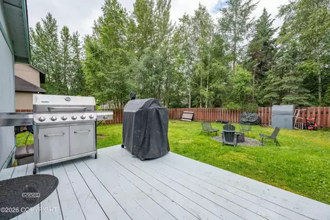 Exterior - 10036 Caribou St, Eagle River, AK 99577 photo 20 of 23