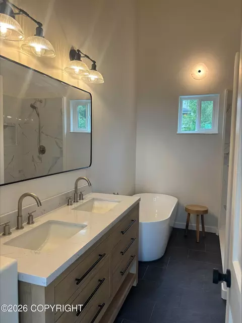 8207 Robert Dr, Anchorage, AK 99516 photo 13