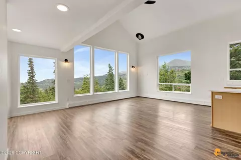 Living - 8207 Robert Dr, Anchorage, AK 99516 photo 4 of 6