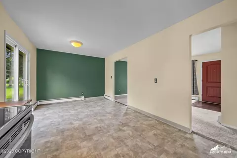4231 Grape Pl, Anchorage, AK 99508 photo 25