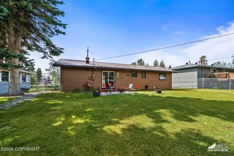 4231 Grape Pl, Anchorage, AK 99508 photo 37