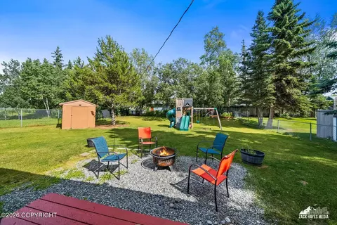 4231 Grape Pl, Anchorage, AK 99508 photo 35