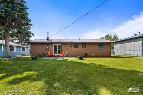 4231 Grape Pl, Anchorage, AK 99508 photo 38