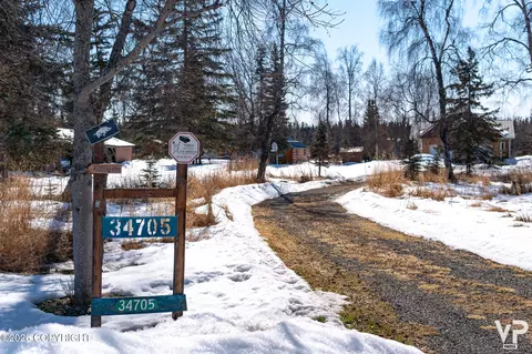 34705 Keystone Dr, Soldotna, AK 99669