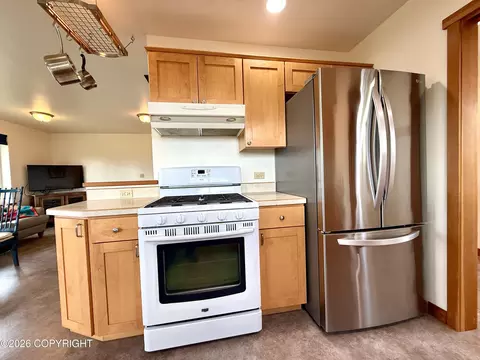 Kitchen - 35812 Lifeboat Loop, Anchor Point, AK 99556 photo 5 of 6