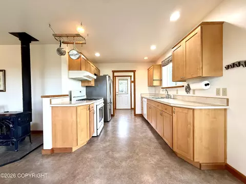 Kitchen - 35812 Lifeboat Loop, Anchor Point, AK 99556 photo 2 of 6
