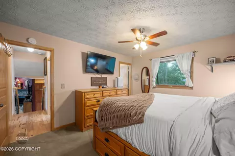 Bedroom - 9510 W Parkview Terrace Loop, Eagle River, AK 99577 photo 4 of 7