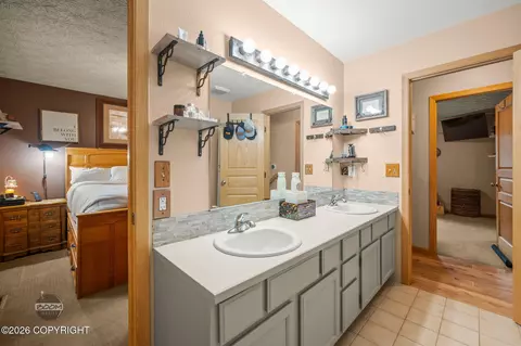Bath - 9510 W Parkview Terrace Loop, Eagle River, AK 99577 photo 2 of 4