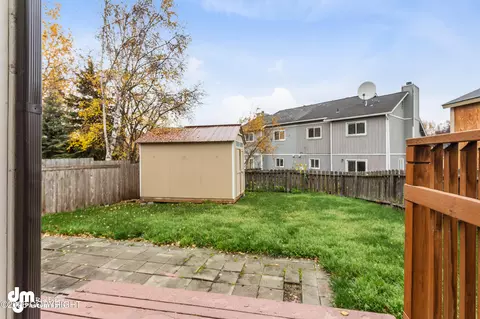 7017 Cape Lisburne Loop, Anchorage, AK 99504
