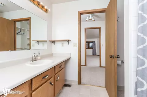 Bath - 7017 Cape Lisburne Loop, Anchorage, AK 99504 photo 5 of 5