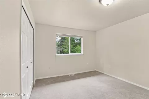 Bedroom - 17250 Hideaway Ridge Dr, Eagle River, AK 99577 photo 1 of 13