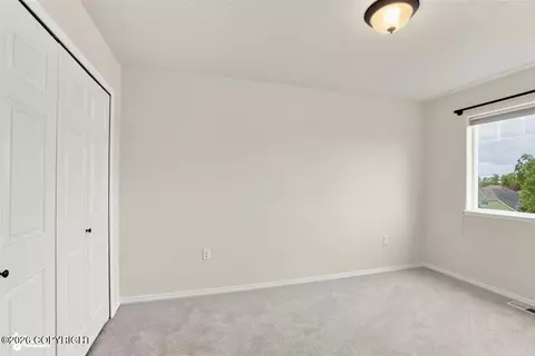 Bedroom - 17250 Hideaway Ridge Dr, Eagle River, AK 99577 photo 4 of 13