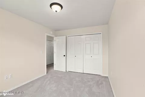 Bedroom - 17250 Hideaway Ridge Dr, Eagle River, AK 99577 photo 6 of 13