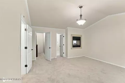 Bedroom - 17250 Hideaway Ridge Dr, Eagle River, AK 99577 photo 10 of 13