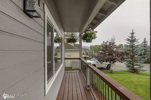 Exterior - 17250 Hideaway Ridge Dr, Eagle River, AK 99577 photo 4 of 6