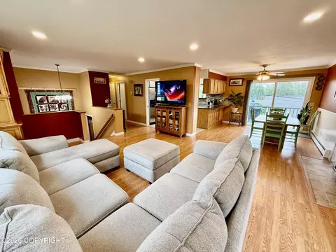 Living - 1612 Cara Loop, Anchorage, AK 99515 photo 2 of 5