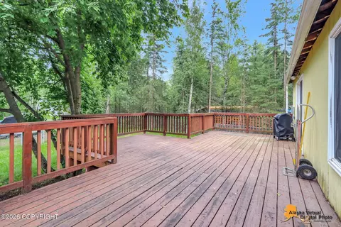 Exterior - 10306 Lee St, Eagle River, AK 99577 photo 4 of 13