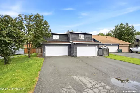4271 Bridle Cir, Anchorage, AK 99517