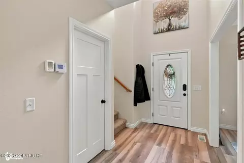 Entry Way - 5850 E Summit Cir, Wasilla, AK 99654 photo 2 of 6
