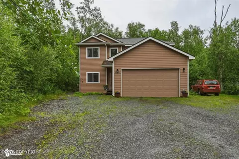Exterior - 5850 E Summit Cir, Wasilla, AK 99654 photo 2 of 9