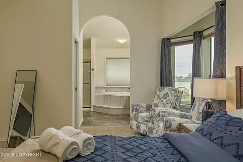 Bedroom - 290 Peppertree Loop, Anchorage, AK 99504 photo 7 of 12
