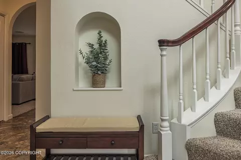 Entry Way - 290 Peppertree Loop, Anchorage, AK 99504 photo 2 of 5