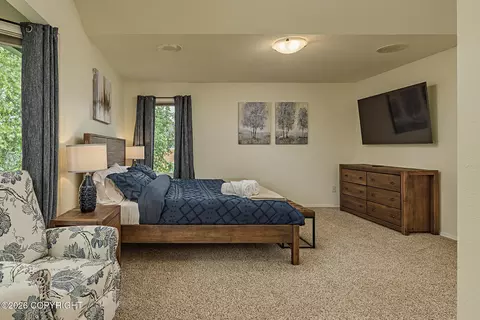 Bedroom - 290 Peppertree Loop, Anchorage, AK 99504 photo 5 of 12
