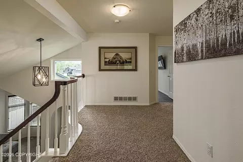 Entry Way - 290 Peppertree Loop, Anchorage, AK 99504 photo 4 of 5