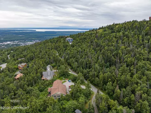 19221 Timberline Dr, Eagle River, AK 99577 photo 5