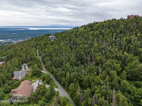 19221 Timberline Dr, Eagle River, AK 99577 photo 4