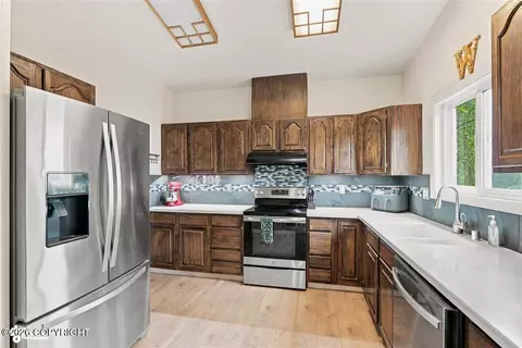 Kitchen - 10714 Colville St, Eagle River, AK 99577 photo 1 of 4