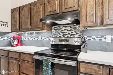 Kitchen - 10714 Colville St, Eagle River, AK 99577 photo 4 of 4