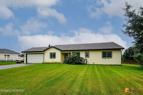 11604 E Annie Ln, Palmer, AK 99645
