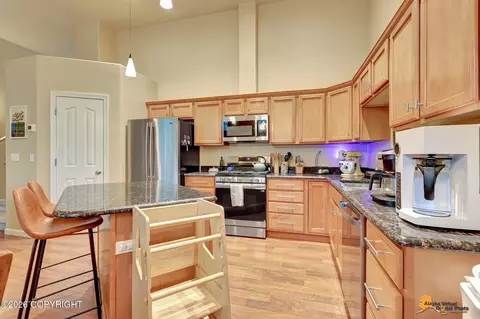 Kitchen - 20560 Icefall Dr, Eagle River, AK 99577 photo 3 of 5