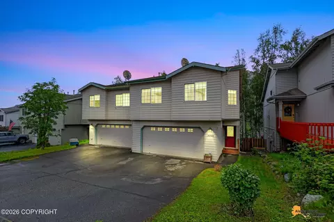 20560 Icefall Dr, Eagle River, AK 99577
