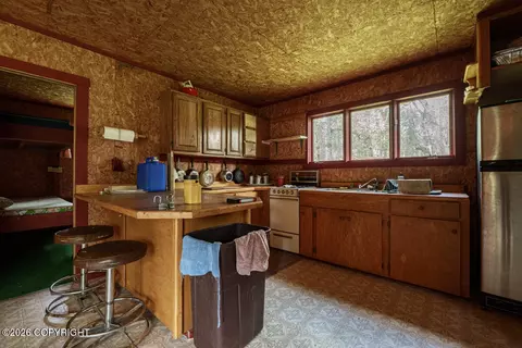 Kitchen - Asls 85-220, Remote, AK 99000 photo 2 of 2