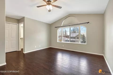 Living - 16540 Theodore Dr, Eagle River, AK 99577 photo 6 of 9